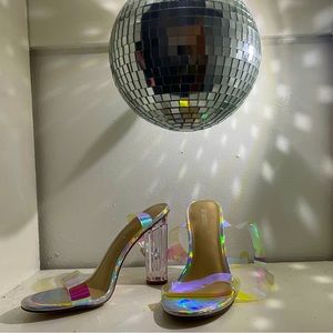 Shoe Dazzle Monochrome Buckle Heels